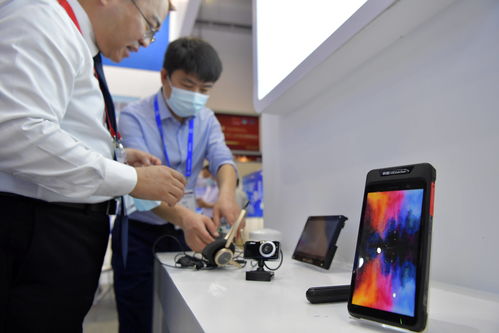 硬核 科技产品亮相中国卫星导航成就博览会